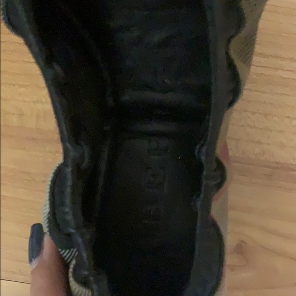 Burberry shoes leopard/ multi color - Picture 3 of 7